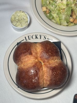 Lucky's Soho by null