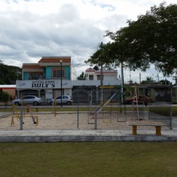 Parque de Wallis - Área de juegos infantiles del parque