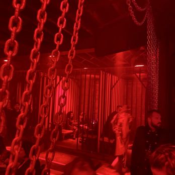 Club Nemo Friday Slut