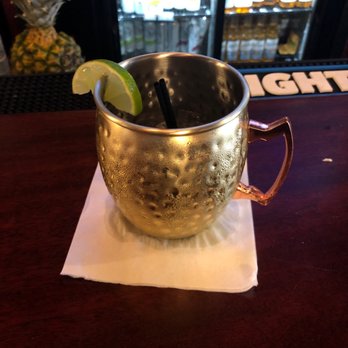 ASH gastropub - Good drink.  But the chairs and stools are super uncomfortable - Gastropubs Near Me - Chicago, Illinois