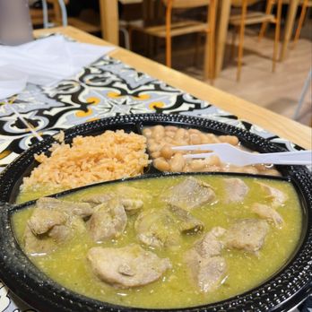Las Montañas Supermarket - Chile Verde $14 - Mexican Near Me - Hayward, California Las Montañas Supermarket - Chile Verde $14 - Mexican Near Me - Hayward, California