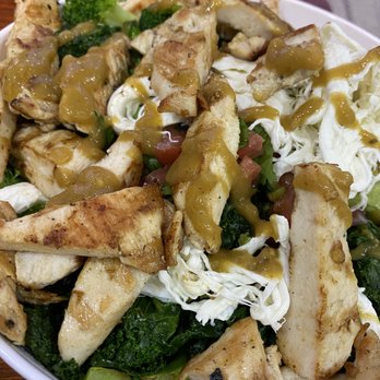 Los Compadres - Chicken bowl fresh grilled veggies SLAMMIN! - Mexican Near Me - Fort Lee, New Jersey