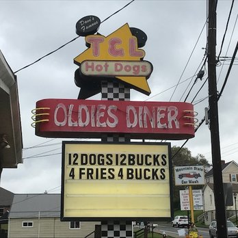 T & L Hot Dogs - Funky 60s vibe! Discounts on BIG orders, not so much on individual meals! - Hot Dogs Near Me - Bridgeport, West Virginia