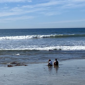 Tamarack State Beach - Searching for seashells - Beaches Near Me - Carlsbad, California