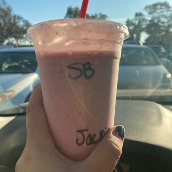 Surf City Squeeze - Strawberry banana - Juice Bars & Smoothies Near Me - El Cajon, California
