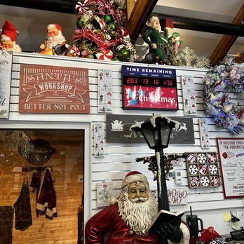 Santa Claus House - Christmas Trees Near Me - North Pole, Alaska Santa Claus House - Christmas Trees Near Me - North Pole, Alaska