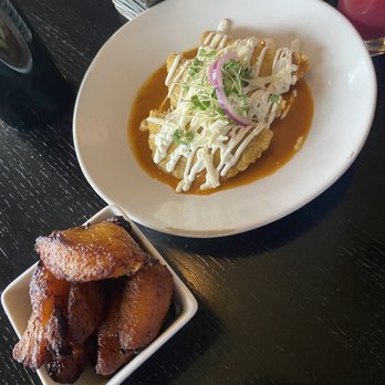 Mayan Cafe - Empanadas and Fried Plantains - Latin American Near Me - Louisville, Kentucky