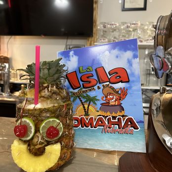 La Isla - Omaha - Piña colada - Seafood Near Me - Omaha, Nebraska