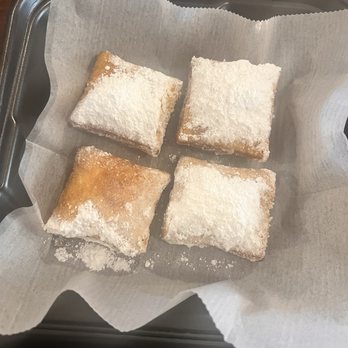 Lazy Oak - Beignet - Breakfast & Brunch Near Me - Ocean Springs, Mississippi Lazy Oak - Beignet - Breakfast & Brunch Near Me - Ocean Springs, Mississippi