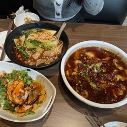 Spicy beef noodle soup
