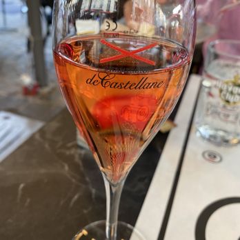 L'Édito - Champagne - French Near Me - Reims, 51