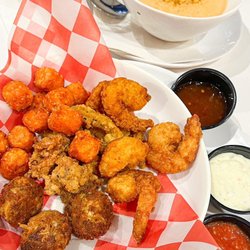 Phillips Seafood - Seafood sampler