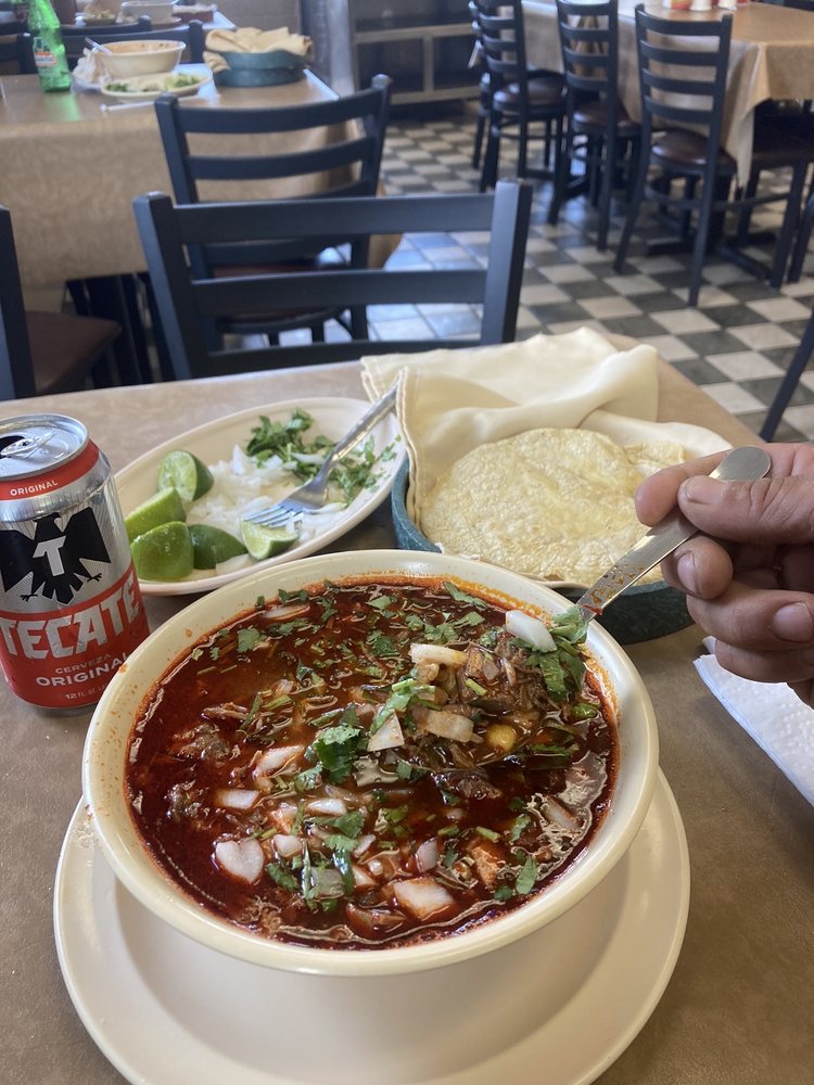 EL CABRITO RESTAURANT Updated October 2024 1659 W 47th St, Chicago