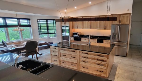 Interstate Custom Kitchen and Bath, Inc. by null