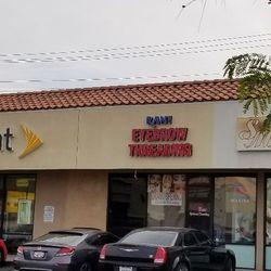 Rani Eyebrow Threading
