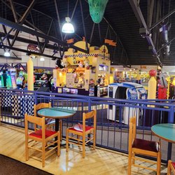 Funset Boulevard - Beginning of fun zone