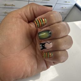 Halloween nails