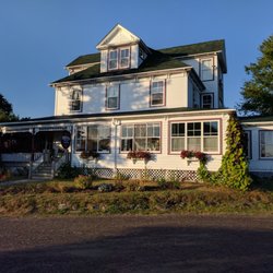 Harbourview Inn - Early morning sun.