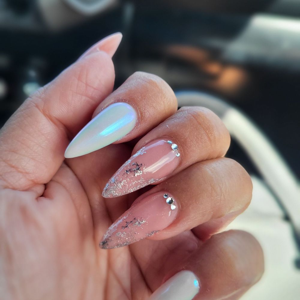 Royal Nails - Nail Salons Near Me - Kapolei, Hawaii