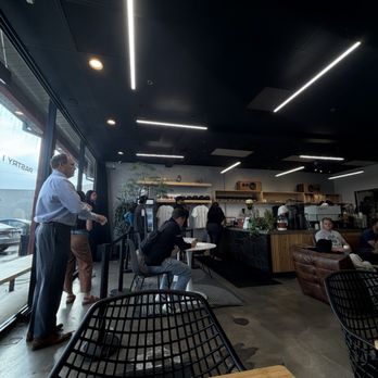 Nine Eight Five Coffee - Coffee & Tea Near Me - San Bernardino, California