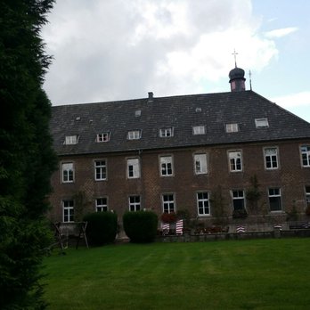 St. Nikolauskloster - Nikolauskloster - Landmarks & Historical Buildings Near Me - Jüchen, NW