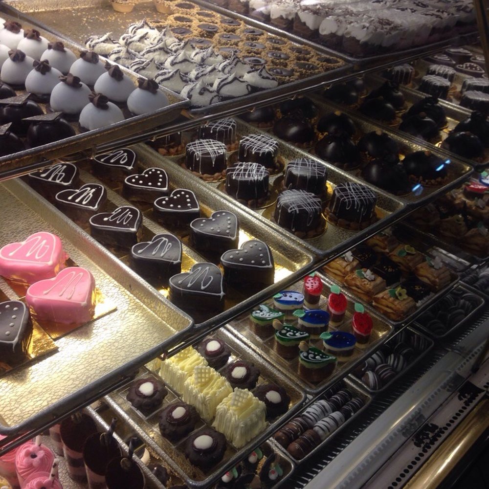 Amazing presentation, & so many yummy looking baked goods everywhere you look in this place Amazing presentation, & so many yummy looking baked goods everywhere you look in this place