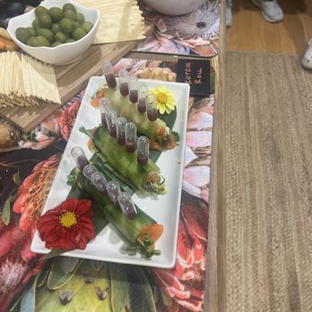 Sushi Florist - Caterers Near Me Sushi Florist - Caterers Near Me