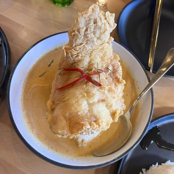 Manaao - Chu Chee Curry with Fried Catfish Filet - "Chu Chee Pla-duk Tod Grob" - Thai Near Me - Tustin, California