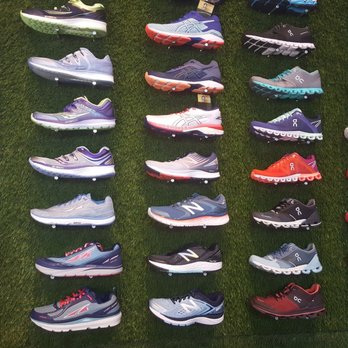 A Runner's Mind - Outdoor Gear Near Me - Burlingame, California