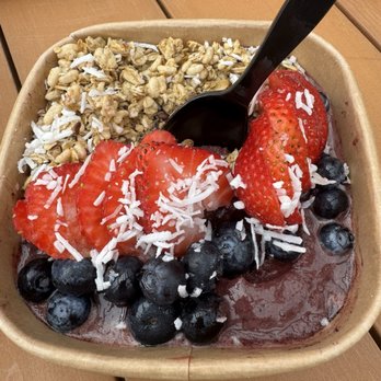 Shallow End Grill - Açaí Bowl - Burgers Near Me - Chula Vista, California