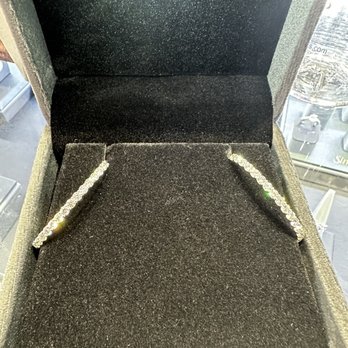 Marc Samuels Jewelers - Diamond hoops - Jewelry Near Me - Frisco, Texas Marc Samuels Jewelers - Diamond hoops - Jewelry Near Me - Frisco, Texas