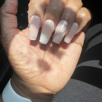 Golden Nail Bar - Nail Salons Near Me - Tustin, California Golden Nail Bar - Nail Salons Near Me - Tustin, California