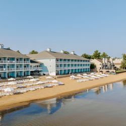 Sugar Beach Resort Hotel - Shoreline of Sugar Beach Resort