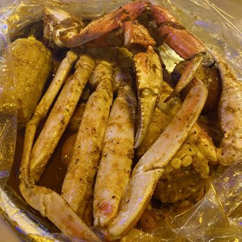 Crafty Crab - Snow Crab, Dungeness Crab, Corn, Headless Shrimp, Boiled Eggs - Seafood Near Me - Houston, Texas