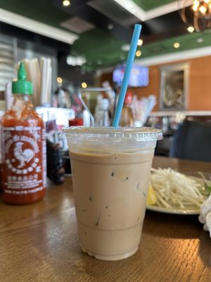 Phở Trần Vũ by null
