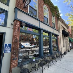 Brew House Coffee & Bake Shop - Outside