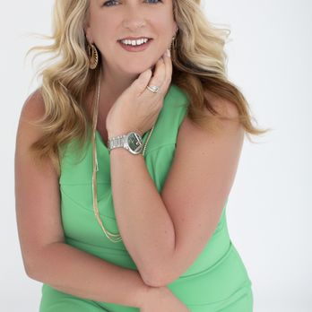 Lori Rivero Team- Re/Max Realty Unlimited - This is ME! I look forward to assisting you with all of your Real Estate Needs! - Real Estate Agents Near Me - Brandon, Florida Lori Rivero Team- Re/Max Realty Unlimited - This is ME! I look forward to assisting you with all of your Real Estate Needs! - Real Estate Agents Near Me - Brandon, Florida