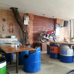 Cafe Racer - This is a cute place. Decorated in a fun theme. Good music. Burger and fries are good.