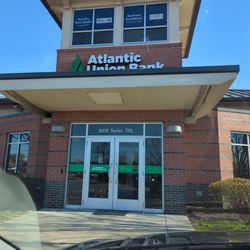 Atlantic Union Bank - Willow lawn location