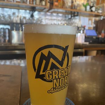Cornerstone Artisanal Pizza & Craft Beer - Pizza Near Me - Ogunquit, Maine