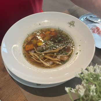 Stöckl Im Park - Alt-Wiener Suppentopt - Restaurants Near Me - Vienna, 9