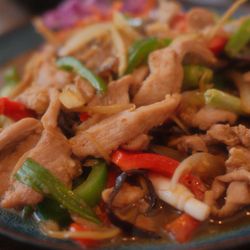Royal Thai Restaurant - Fresh Ginger Stir Fried Chicken