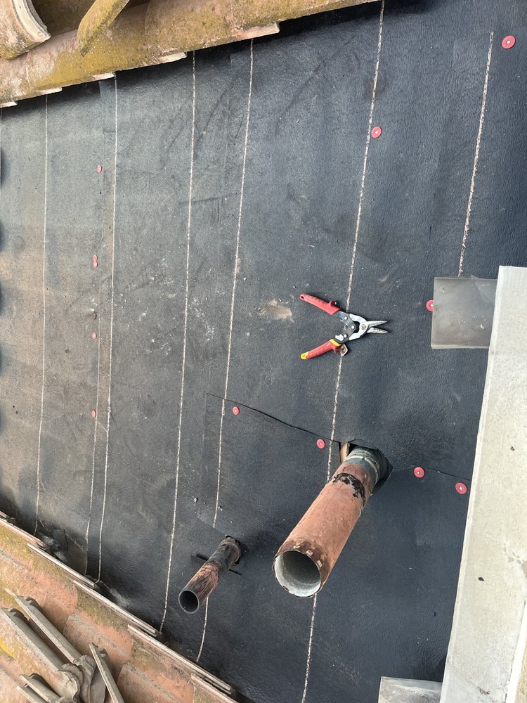 Slide of AFG Roofing Services