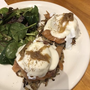 Cream Pot - Salmon Benedict - Breakfast & Brunch Near Me - Honolulu, Hawaii Cream Pot - Salmon Benedict - Breakfast & Brunch Near Me - Honolulu, Hawaii
