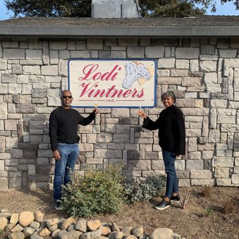 Rippey at Lodi Vintners - 11/2020 - Wineries Near Me - Acampo, California Rippey at Lodi Vintners - 11/2020 - Wineries Near Me - Acampo, California