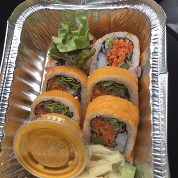 Moshi Moshi - Biscayne Blvd - Veggetable rolls, this is by far the best veggie roll option I've tried!!! And the carrot sauce gives the extra touch!! - Sushi Bars Near Me - Miami, Florida