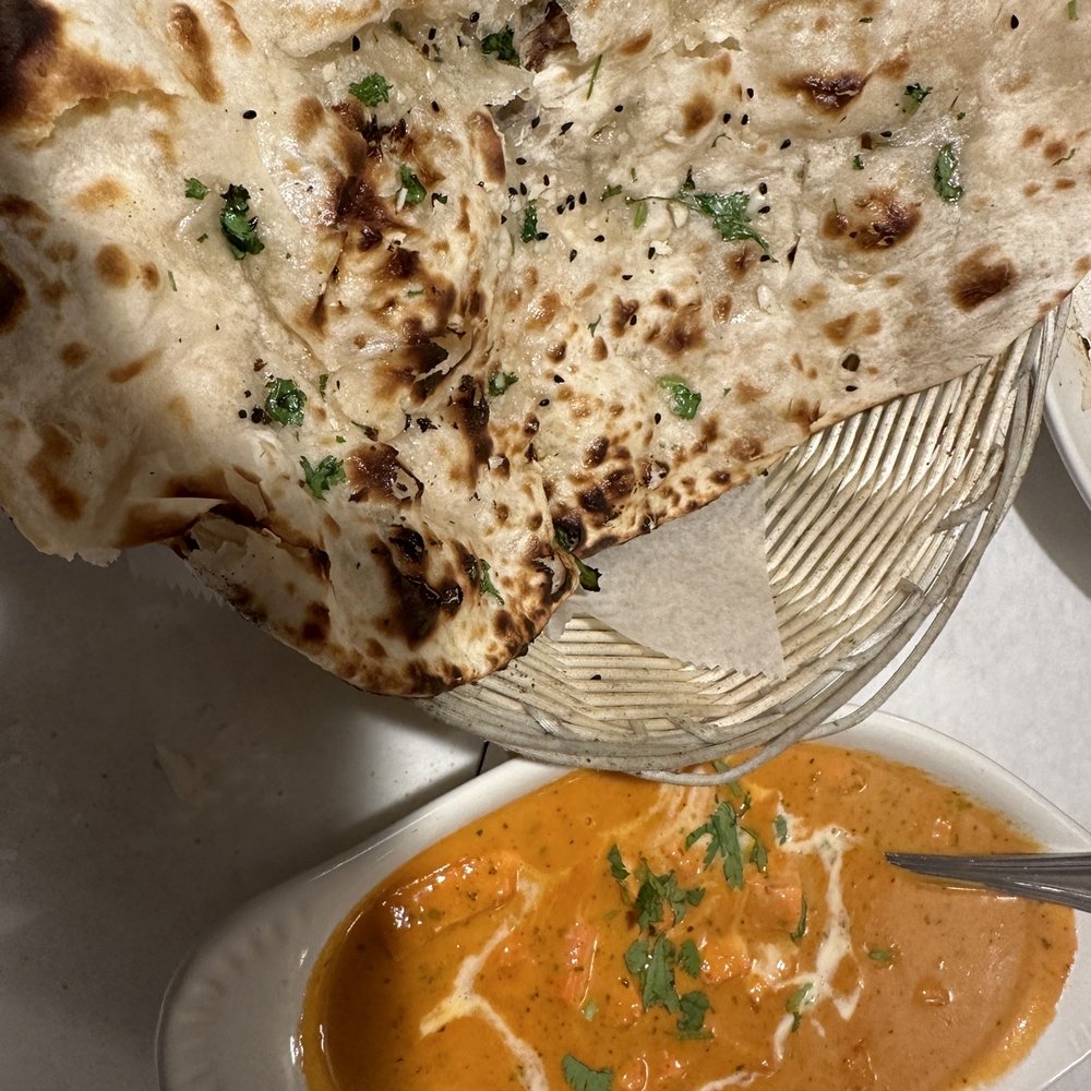 New India Restaurant - 1. Chicken Tikka Masala Special(halal) & Garlic Naan Bread - Indian Near Me - Columbus, Ohio New India Restaurant - 1. Chicken Tikka Masala Special(halal) & Garlic Naan Bread - Indian Near Me - Columbus, Ohio