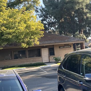 Pruett Chiropractic - Nobody parked in front of office. Completely empty no need for lady to be so rude and rush me off - Chiropractors Near Me - Fresno, California Pruett Chiropractic - Nobody parked in front of office. Completely empty no need for lady to be so rude and rush me off - Chiropractors Near Me - Fresno, California