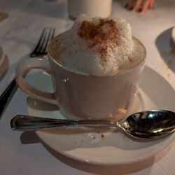 Hendrick's Tavern - Cappuccino