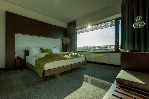 Airport Hotel Basel by null